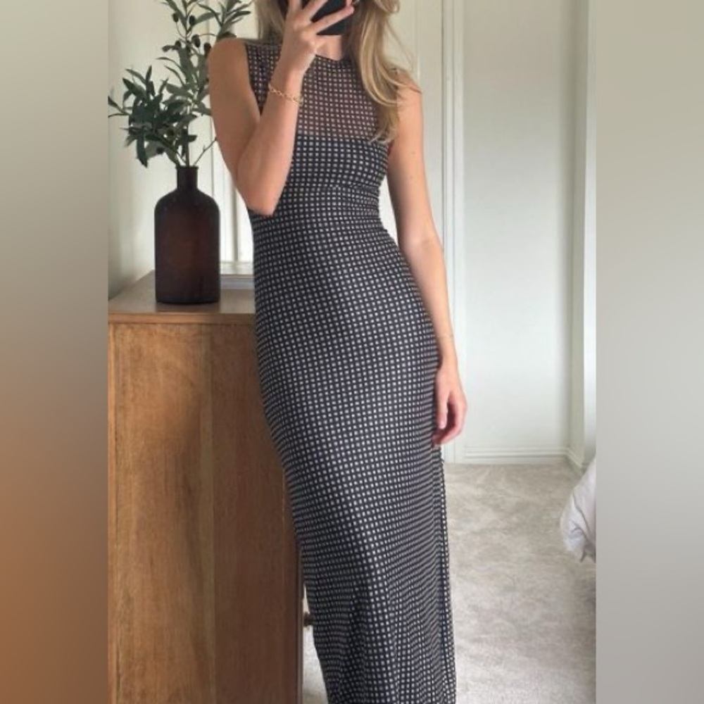 ISO DISSH dress
